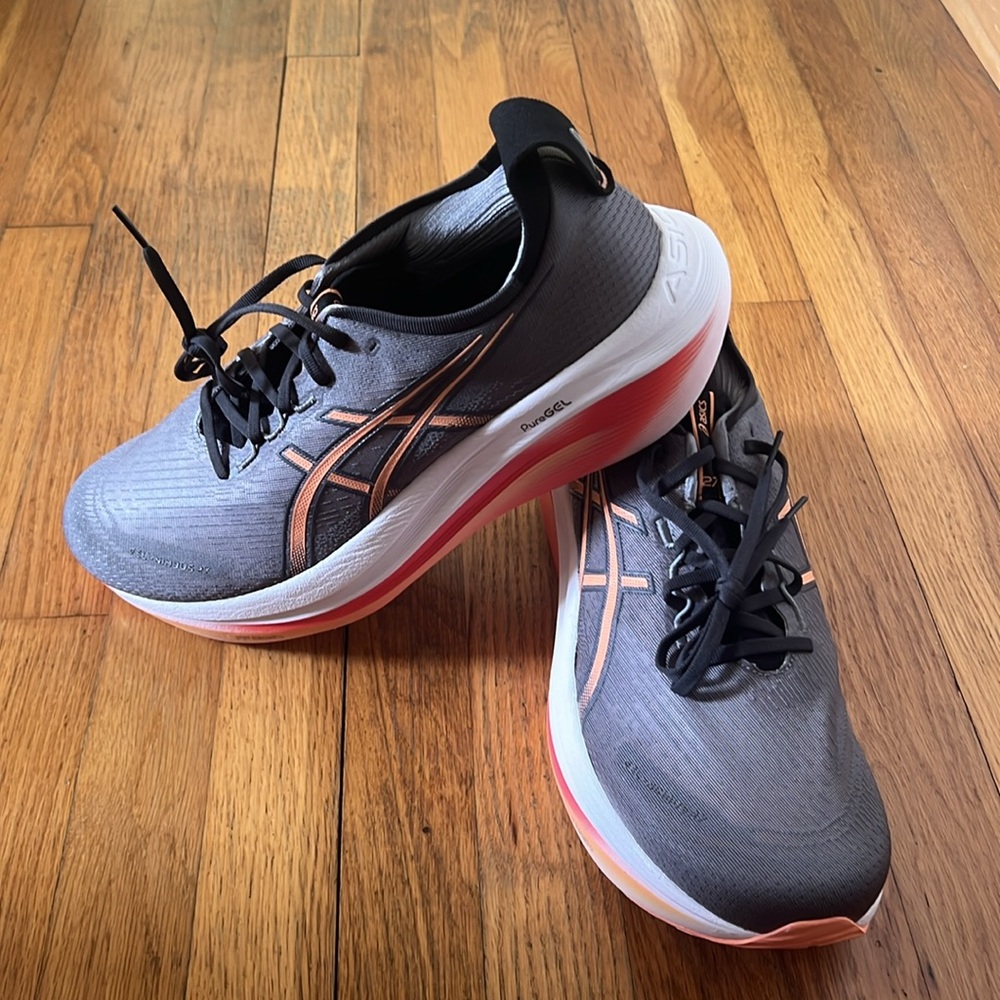 ASICS Men's Gray and Orange Running Shoes